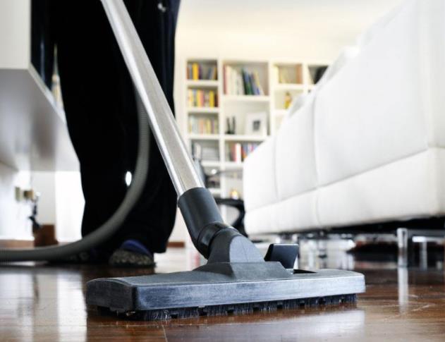 沿滩区开荒保洁